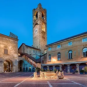 smart-apartment-gold.it-lombardy.com/